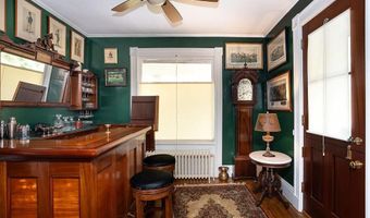 10 Bull St, Newport, RI 02840