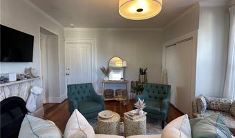 5 Record St 2B, Newport, RI 02840