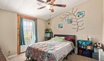 33541 S MOUNTAIN VIEW Rd, Black Canyon City, AZ 85324