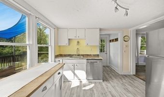 232 County Rd, Bourne, MA 02532
