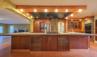 109 Sahagian Rd, Belgrade, ME 04917
