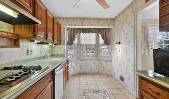 3000 BATTERSEA Ln, Alexandria, VA 22309