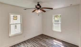 3210 Clifton Ave, Alton, IL 62002
