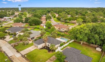 886 On The Grn, Biloxi, MS 39532