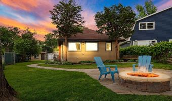 39225 N Shore Ave, Antioch, IL 60002