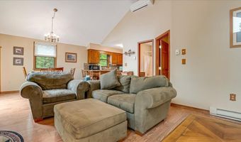 361 Birch Dr, Blakeslee, PA 18610