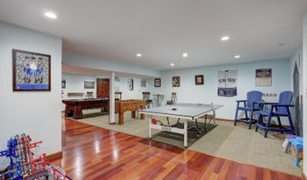 5 Denise Dr, Allentown, NJ 08501
