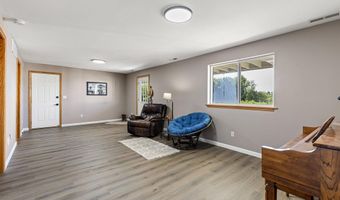 38906 Demoss Rd, Benton City, WA 99320
