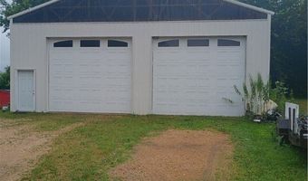 000 S Kirk Rd, Arkansaw, WI 54721