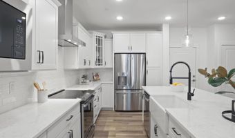 21731 DOVEKIE Ter #205, Ashburn, VA 20147