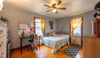 902 4th Ave SW, Austin, MN 55912