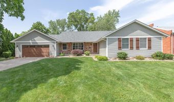 3208 E 18TH Pl, Davenport, IA 52803