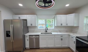 1121 3rd Ave E, Albia, IA 52531