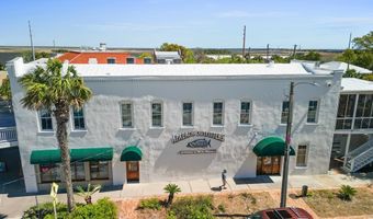 30 Ave G, Apalachicola, FL 32320