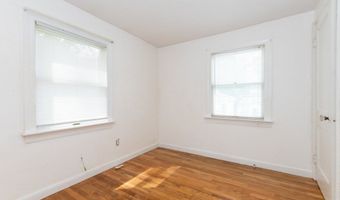 5 Macdonald St 1, Boston, MA 02136