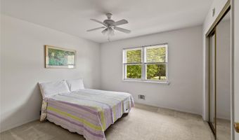 5 Daisy Ct, Airmont, NY 10901