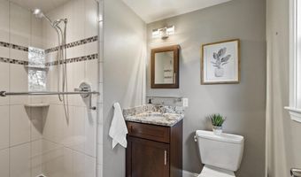 6 Black Horse Dr, Acton, MA 01720