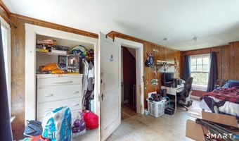 92 Water St, Chester, CT 06412