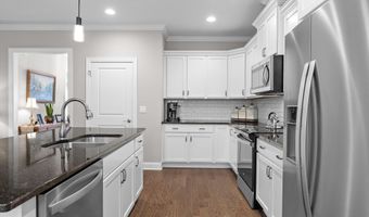 10380 Magnolia Farm Dr, Apison, TN 37302