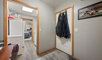 322 Summit St, Belle Fourche, SD 57717