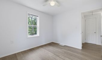 53 Prospect St, Bloomfield, CT 06002