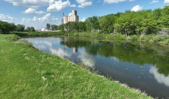 Arlington Street, Aredale, IA 50605