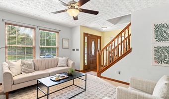 1438 Newell Ct, Columbus, OH 43228