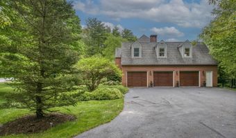5 Pembroke Way, Bedford, NH 03110