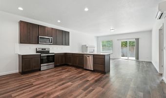 1291 Lucy Ave, Benton City, WA 99320