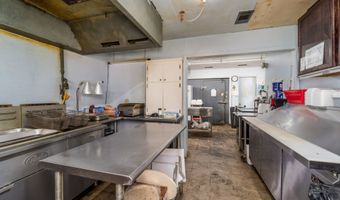 804 S Dixon, Alma, GA 31510