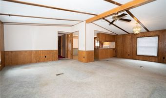 21 Golden Pond, Akron, NY 14001