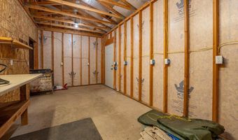 25150 Dersch Rd, Anderson, CA 96007
