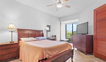 68-1050 Mauna Lani Pt J207, Kamuela, HI 96743