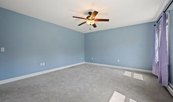 54 Trillium Trl, Bangor, ME 04401