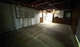 142 Pine Cir, Bennington, VT 05201