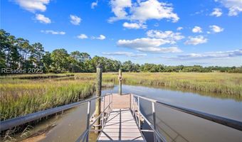 2720 Satilla Blvd, Beaufort, SC 29902