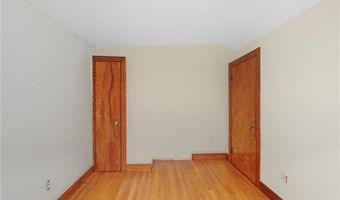 86 Oak St, Hopkinton, RI 02804