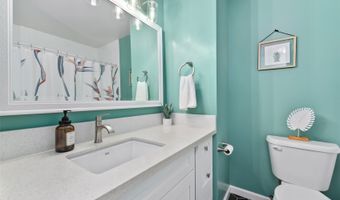 1015 Aoloa Pl 243, Kailua, HI 96734