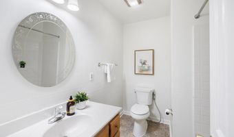 9281 Forestdale Dr, Amelia Court House, VA 23002
