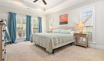 2217 N DONAHUE Dr, Auburn, AL 36830