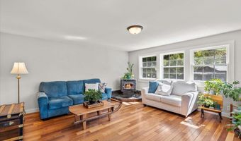 880 S Barre Rd, Barre, VT 05641