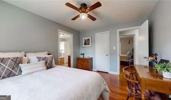 2461 Woodridge, Decatur, GA 30033