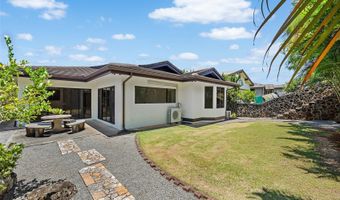 98-653 Papalealii St, Aiea, HI 96701