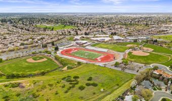 7908 Titan Dr, Antelope, CA 95843