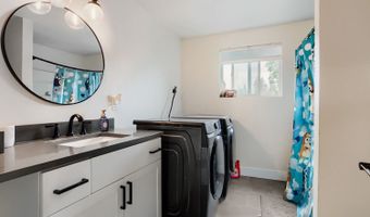 102 SE 3RD St, Battle Ground, WA 98604