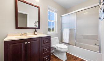 28 Hannah Lee Rd, Barnegat, NJ 08005
