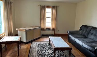 12 Oakland Ave, Johnston, RI 02919