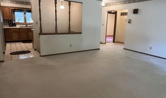 509 N 12th St, Albia, IA 52531