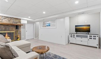 180 Clearview Rd, Charlestown, RI 02813