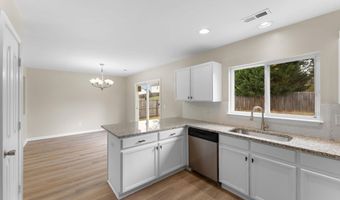 638 Branch View Dr, Boiling Springs, SC 29316